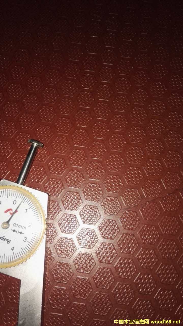 tɫ _